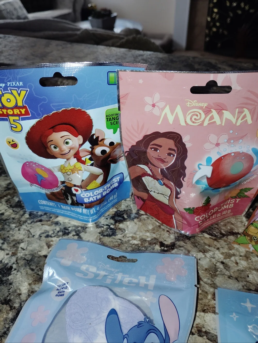 Fun bath bomb set All New Disney And Nickelodeon